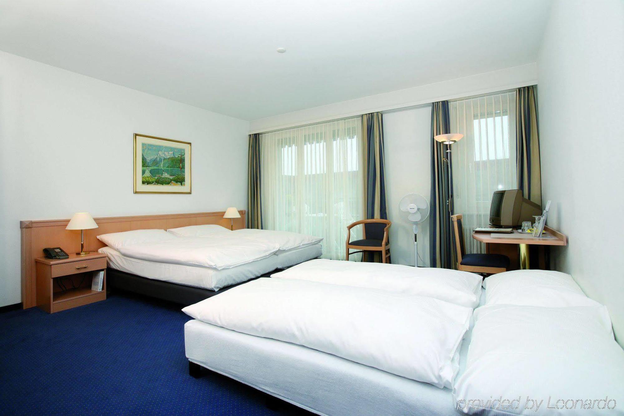 Bellevue - Contactless Self Check-In Hotel Lucerne Room photo